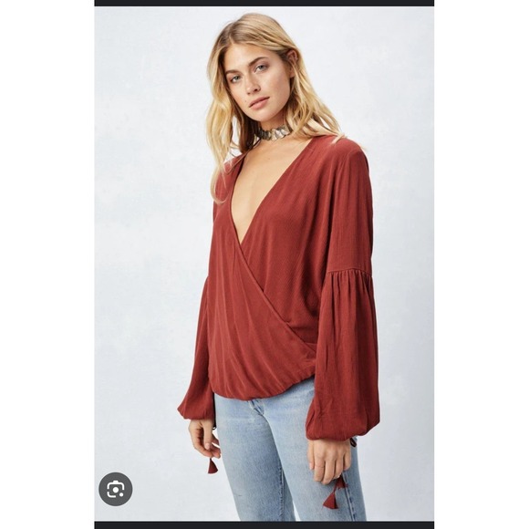 lovestitch Tops - Lovestitch Women's Rust Red Surplice Blouse Long Sleeve Size Small